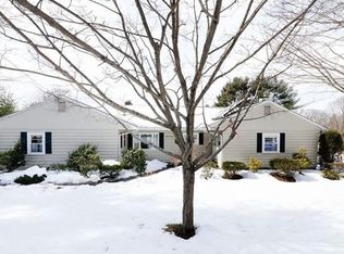 810 Lincoln St, Franklin, MA 02038