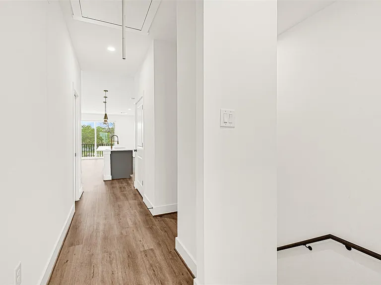 4606 Crown Grove Ln — Photo 18