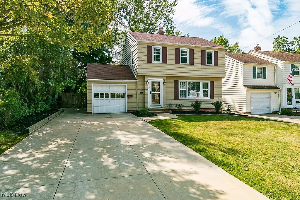 4896 Westbourne Rd photo 1