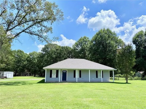 72 Stock Landing Rd, Deville, LA 71328