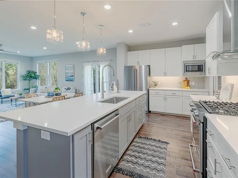 4014 Clawson Rd #B — Photo 3