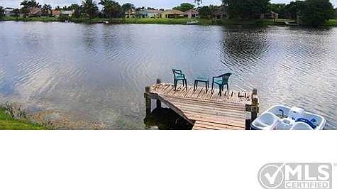 3rd image of 2115 NW 10th St