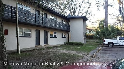 2nd image of 517 Yaeger St APT 17