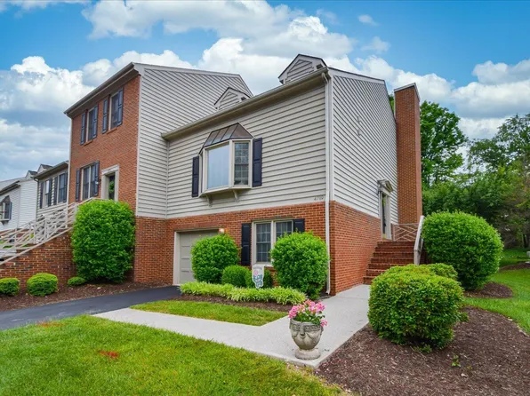 4719 Wembley Pl SW, Roanoke, VA 24018