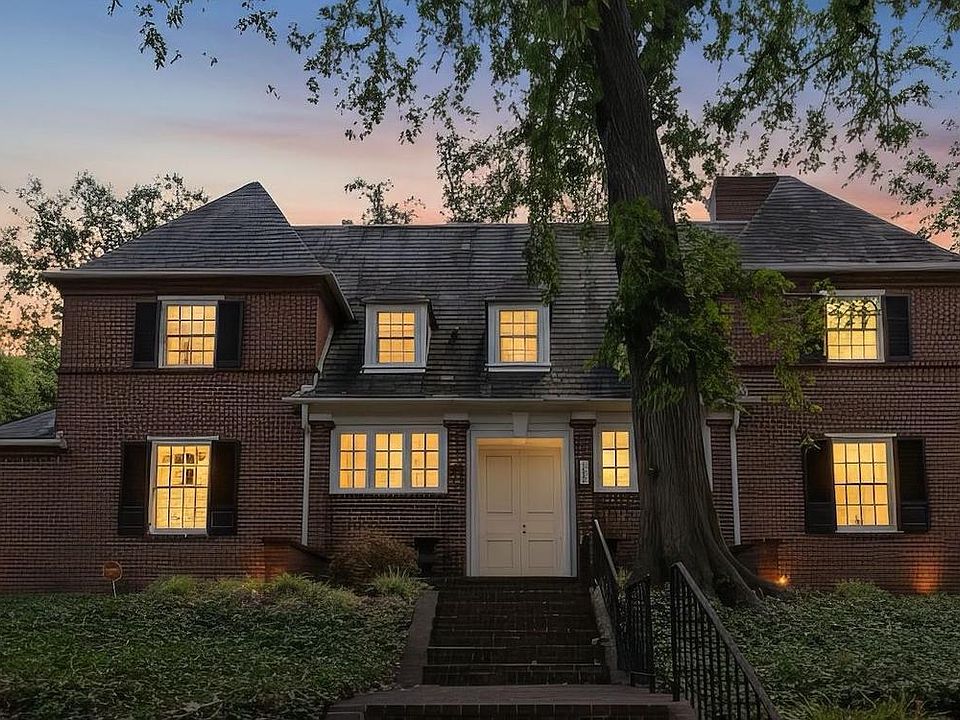 1st image of 203 E Highfield Rd