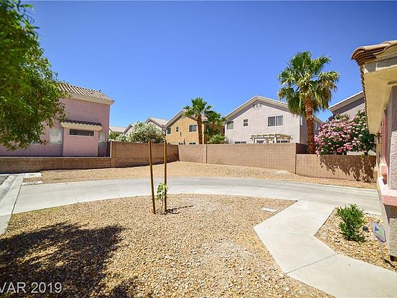 2nd image of 9276 Prairie Aster Pl