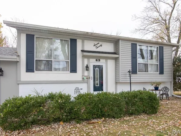 720 Westbrook Ct, O Fallon, IL 62269