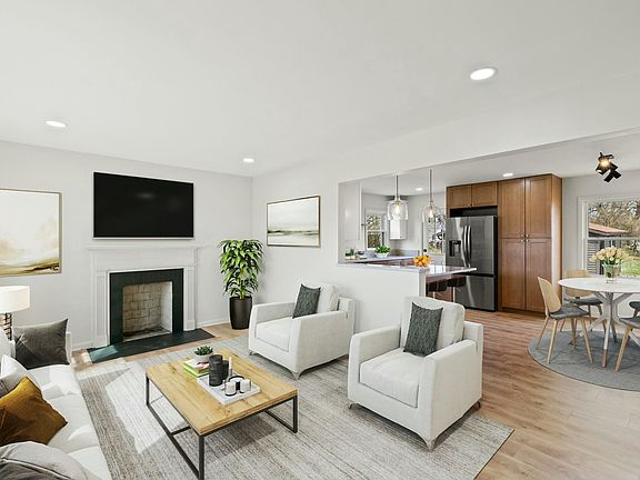 5th image of 621 Saint Anthony Dr