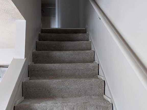 5th image of 2810B 15th Ave #B