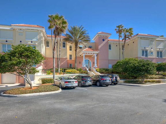 4th image of 140 S Serenata Dr Unit 122