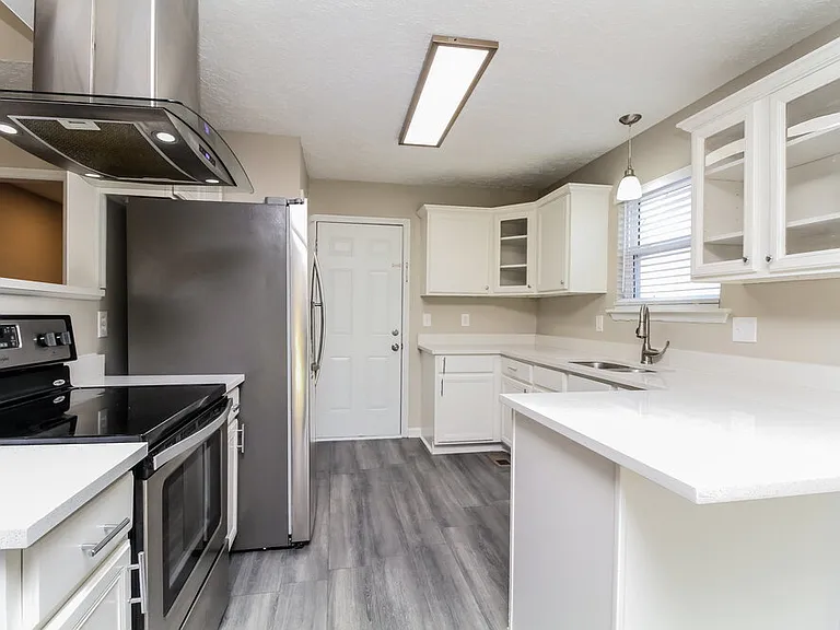 648 Ransom Village Way — Photo 7