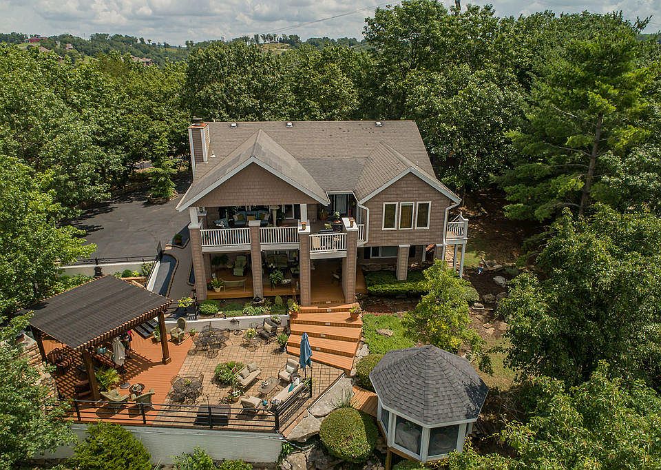 1st image of 68 Randall Dr