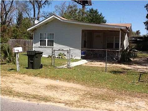 1st image of 3008 Tarragona St
