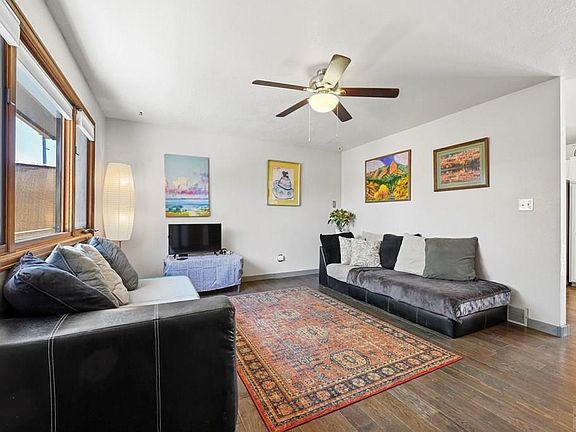 2nd image of 903 Blue Lace Dr