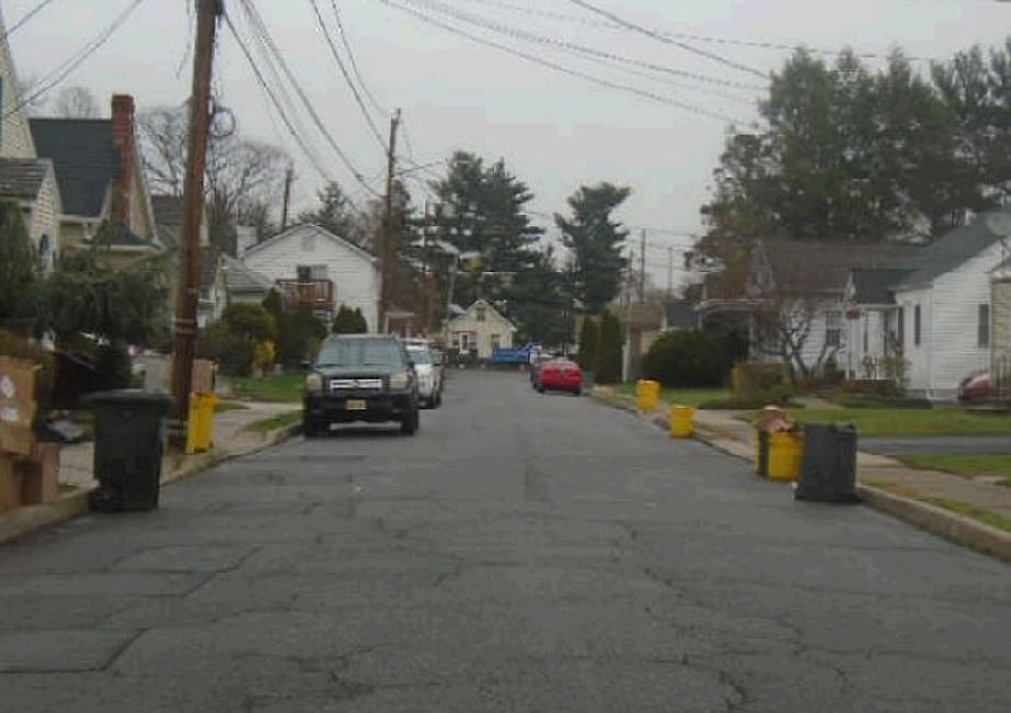 Exterior Neighborhood (street photo)