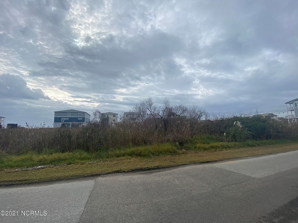 2nd image of Lot 8 & 9 E Pelican Drive