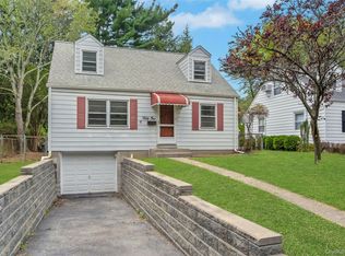 51 Branford Rd, Hastings On Hudson, NY 10706