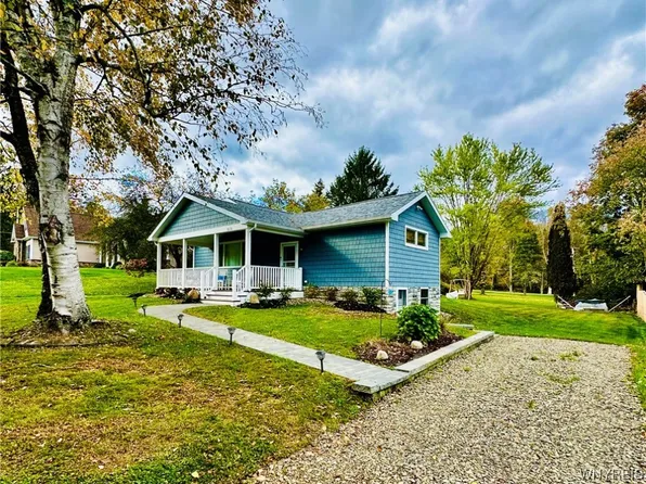 5115 Spring St, Ashville, NY 14710