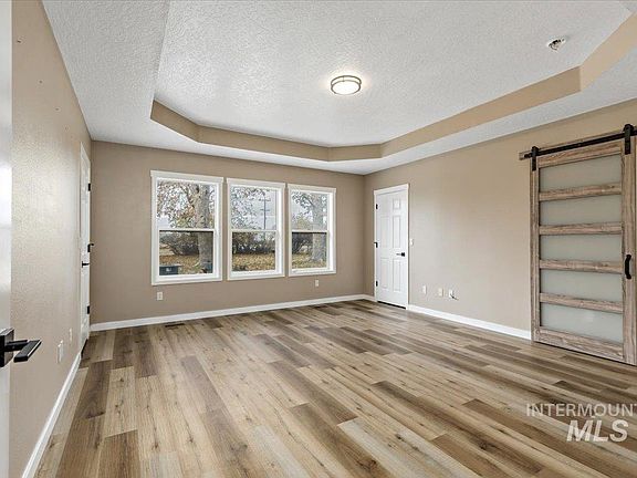 5th image of 4001 W Idaho Blvd