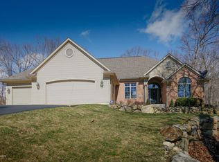 7390 Pin Oak Cir, Augusta, MI 49012