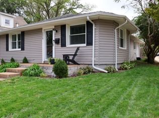 2424 Florent Ave, Saint Louis, MO 63143