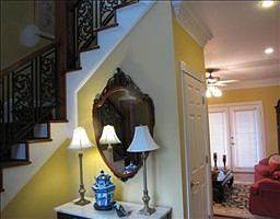 2nd image of 921 Savannah Pl