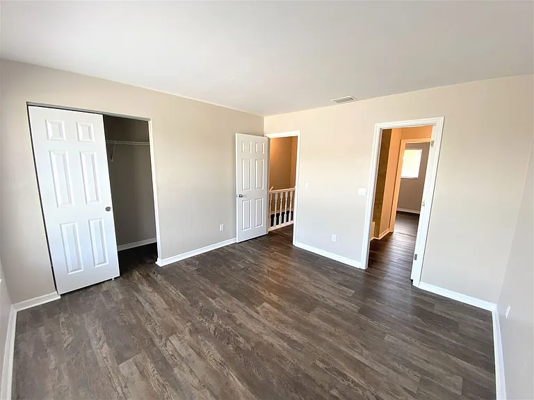 P (Residences Del Sol - 1984 Sunshine Blvd) — Photo 8