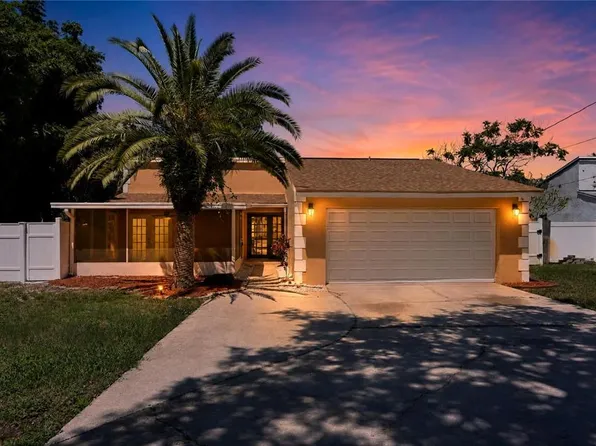 915 SEMINOLE BOULEVARD, TARPON SPRINGS, FL 34689