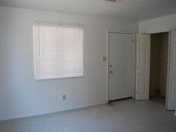 Kitchen/Dining/Laundry