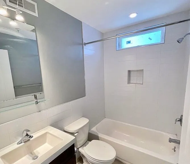 533 Budd St #2C — Photo 7