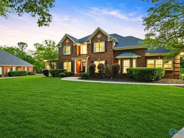 3000 Hampton Cove Way SE, Owens Cross Roads, AL 35763