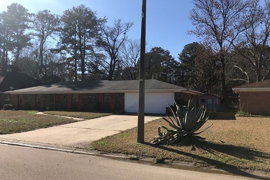 2nd image of 4685 Nordell Dr