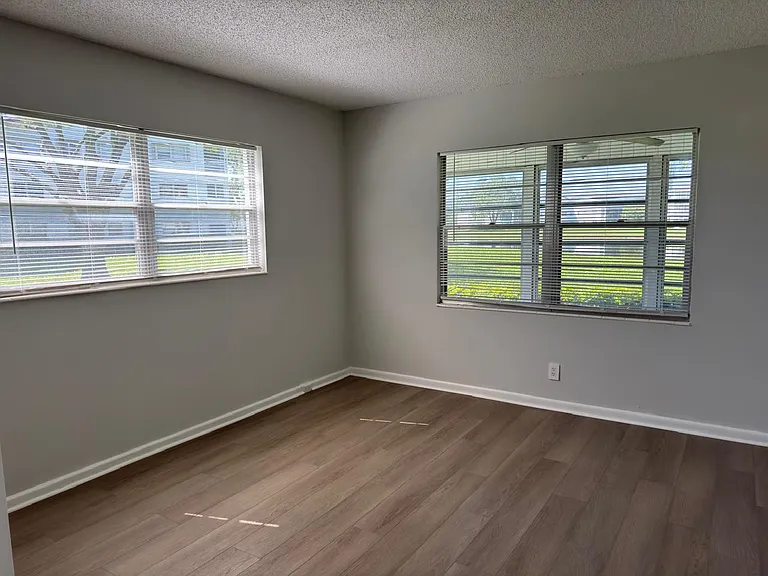 257 Fanshaw Dr #257 — Photo 10