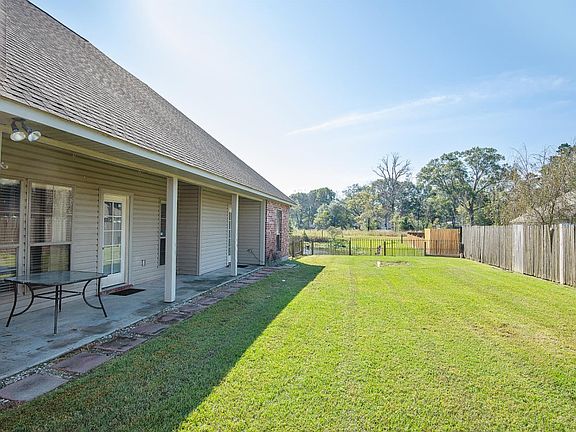 5th image of 33831 Blake Ct