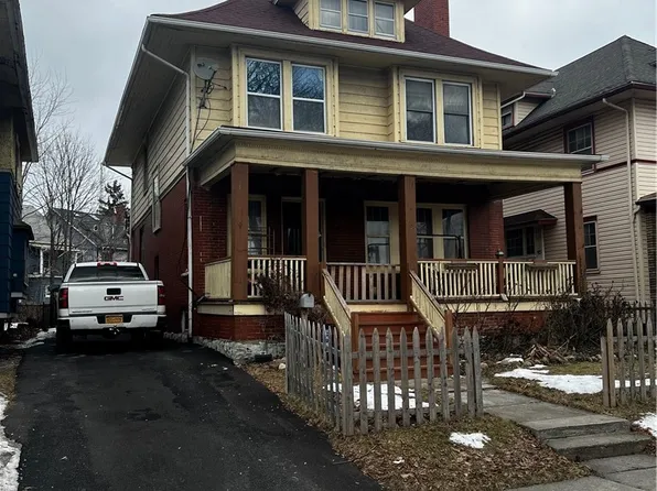 296 Humboldt Pkwy, Buffalo, NY 14214