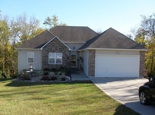 19400 E Bundschu Rd, Independence, MO 64056