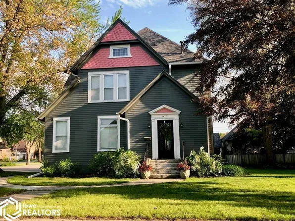 614 Division St, Webster City, IA 50595