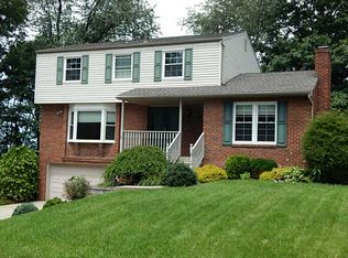 231 Red Oak Dr, Pittsburgh, PA