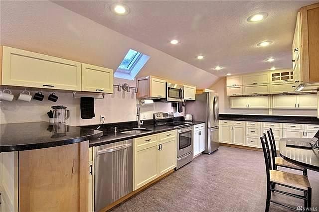 1st image of 1511 NW 62nd St #1/2