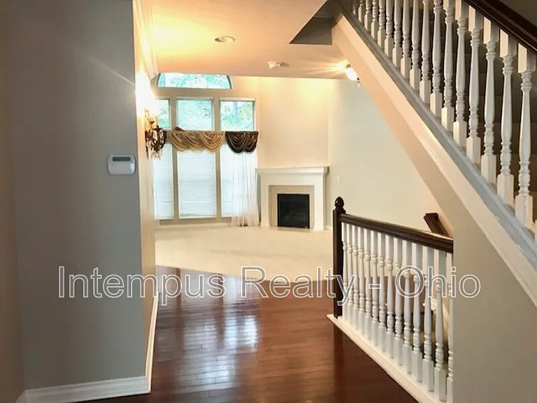 6346 Grassmere Dr — Photo 4