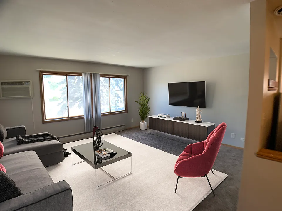 Broadway West Apartments