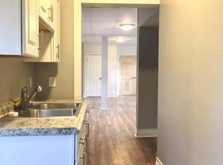 692 Massabesic St #2, Manchester, NH 03103
