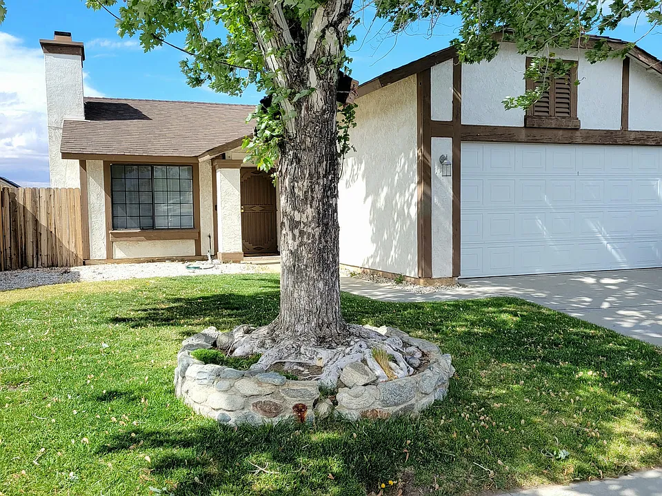 13746 Gemini St