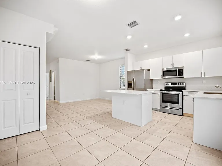 11804 SW 247th Ter #11804 — Photo 13