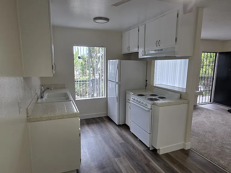 Magnolia Gardens Apartments — Photo 6