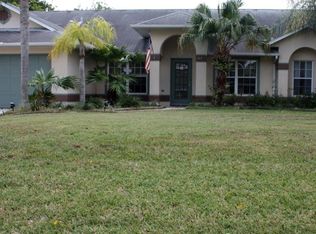 162 SE Carter Ave, Port Saint Lucie, FL 34983