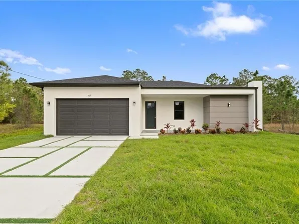 567 Flamingo Ave S, Lehigh Acres, FL 33974