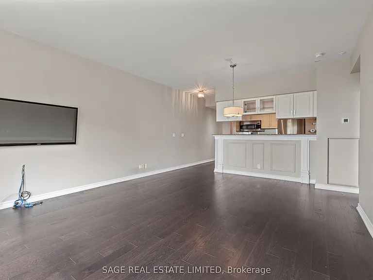 1 Deer Park Cres #803 — Photo 25