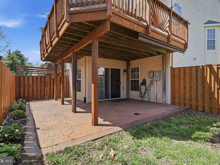 8110 Cerromar Way — Photo 21