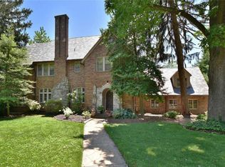 57 Lake Forest Dr, Saint Louis, MO